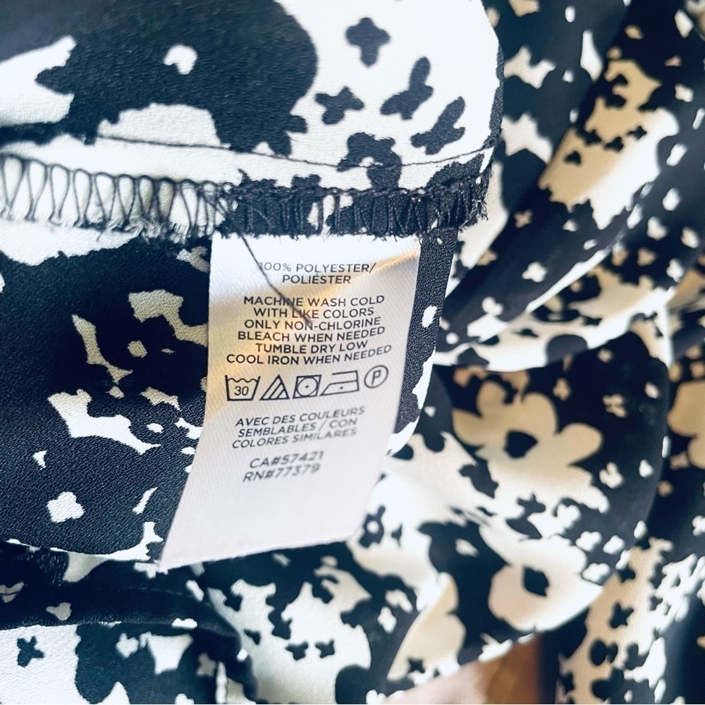 Ann Taylor Women's Floral Daisy Long Sleeve Shift Dress - Black/White, Size S - Picture 9 of 10